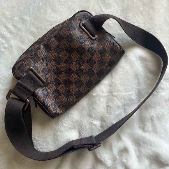 Louis Vuitton Damier Ebene Brooklyn Bum Bag Brown - Picture 13 of 16